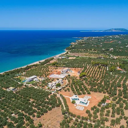 Rikia Deluxe Holiday home *