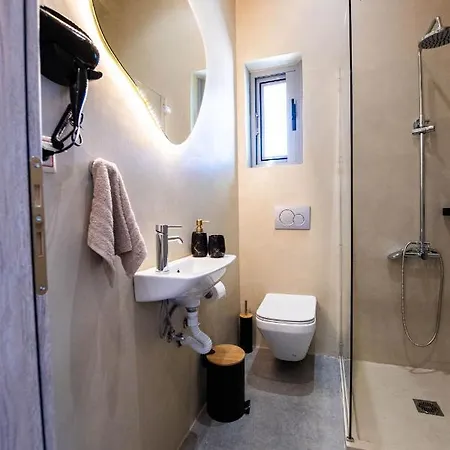 Сasa de vacaciones Rikia Deluxe Vromonérion