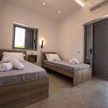 Rikia Deluxe Holiday home